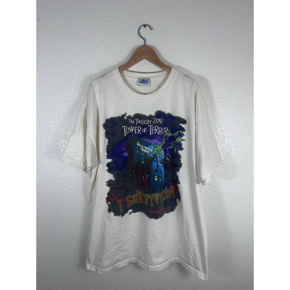 Vintage Disneyland Twilight Zone Tower of Terror I Survived T-Shirt XL Disney